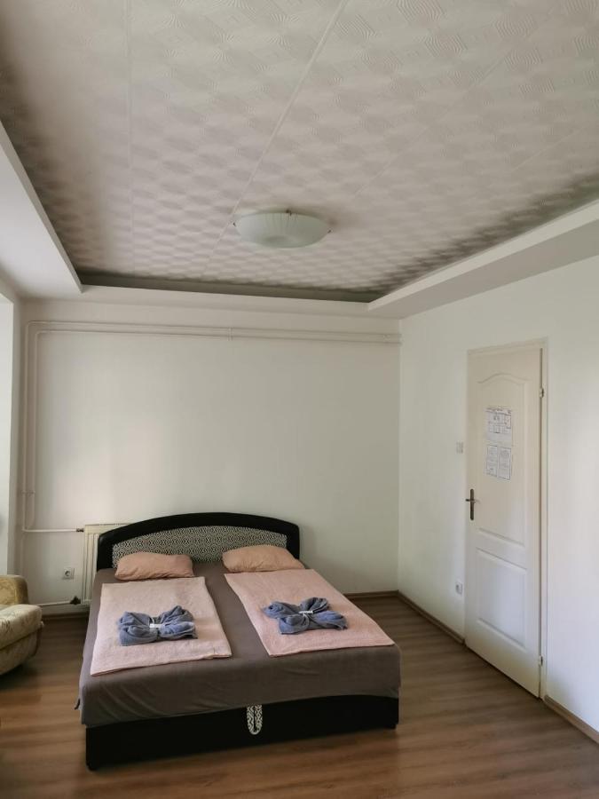 بودابست Carmen Pension المظهر الخارجي الصورة